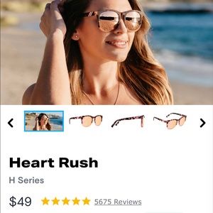 NIB Blenders Heart Rush Sunglasses
